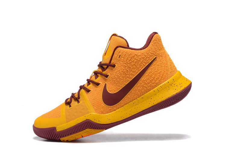 kyrie 3 jaune